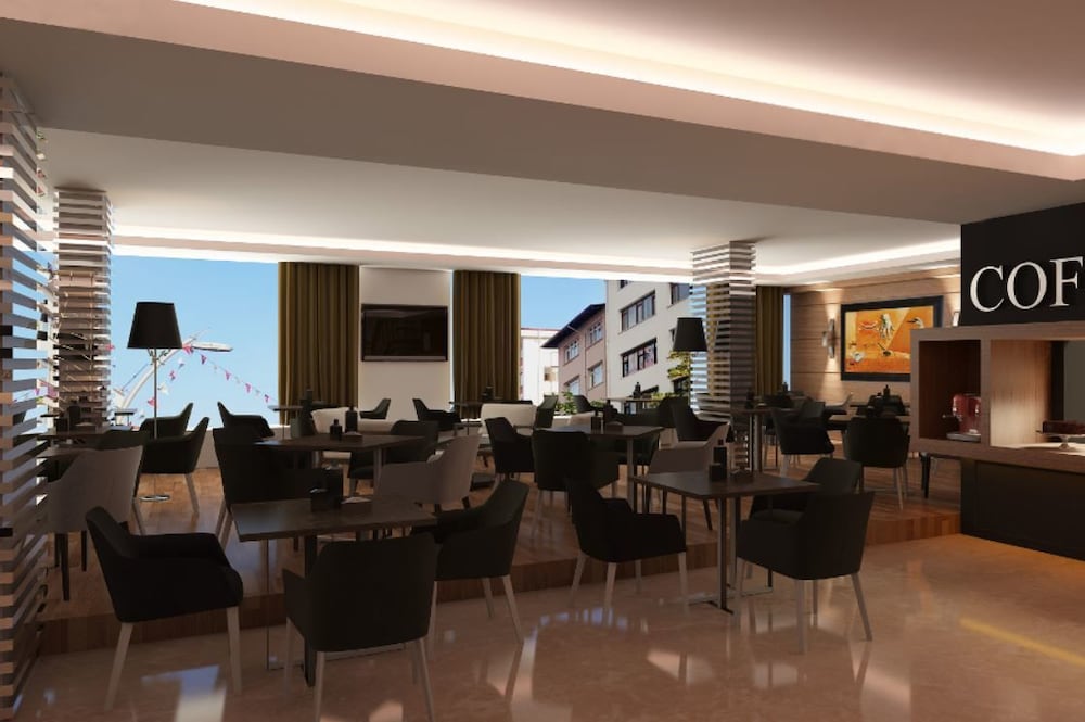 New Gate Hotel 21/25