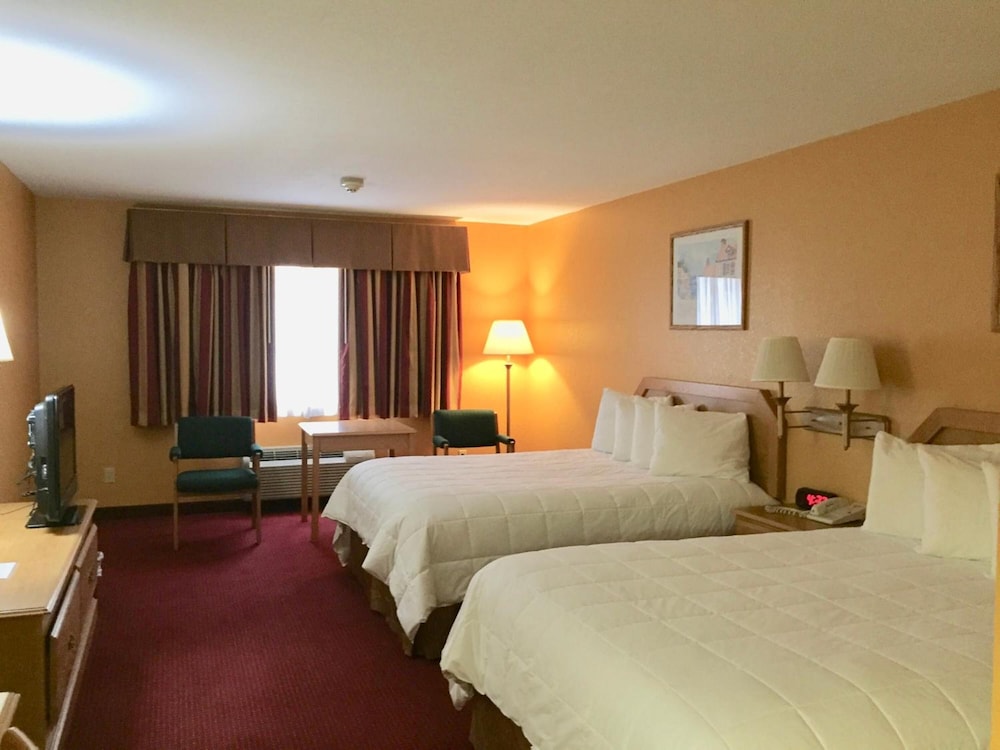 Parkfield Inn 4/30