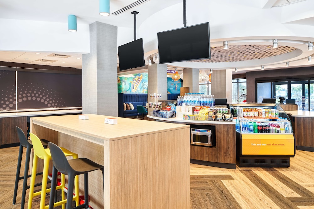 Tru By Hilton Fort Lauderdale Airport 32/38