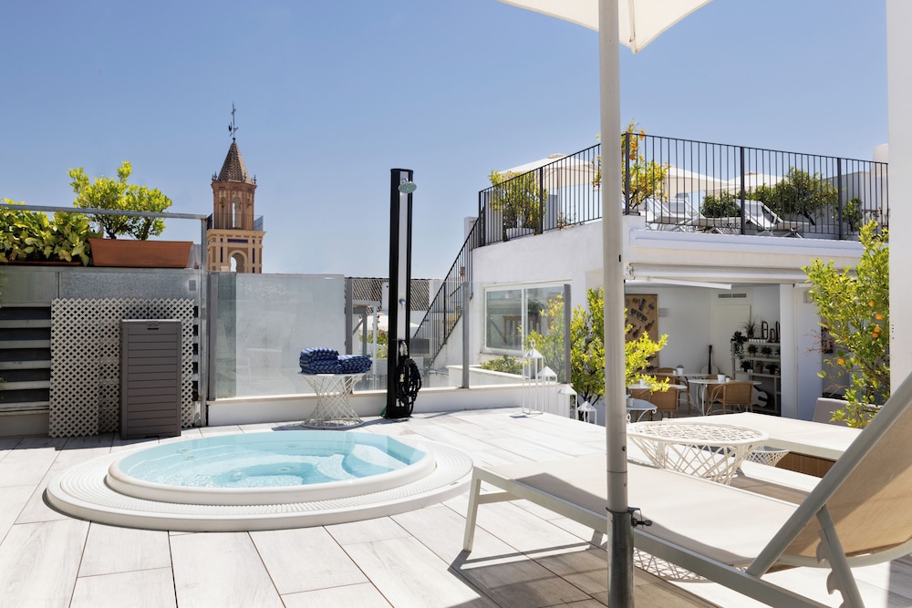 Amadeus Hotel Sevilla 52/87