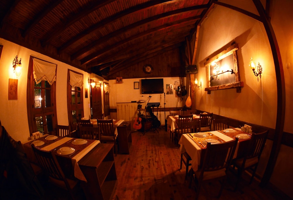 Asmali Konak Hotel 32/50