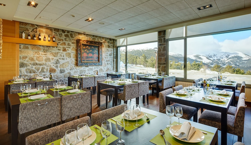 Sercotel Hotel and Spa La Collada 54/62