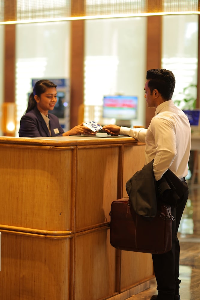 NOVOTEL HYDERABAD AIRPORT 11/71
