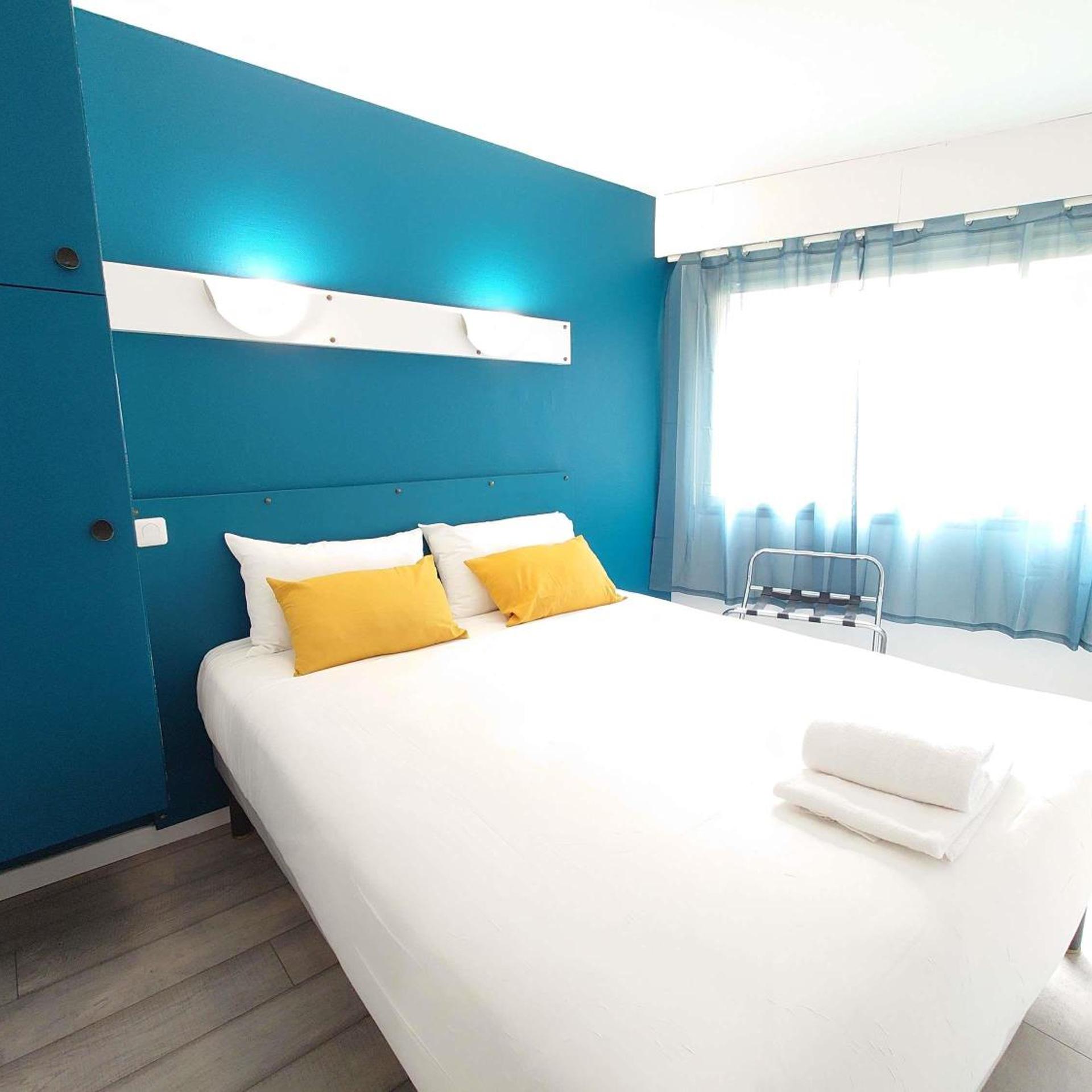 Pop, Single, Double Bed, Chair Bed