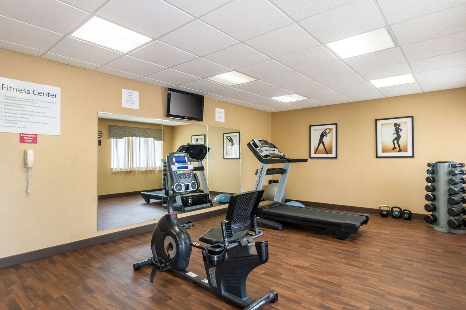 Comfort Inn & Suites - Hannibal 22/31