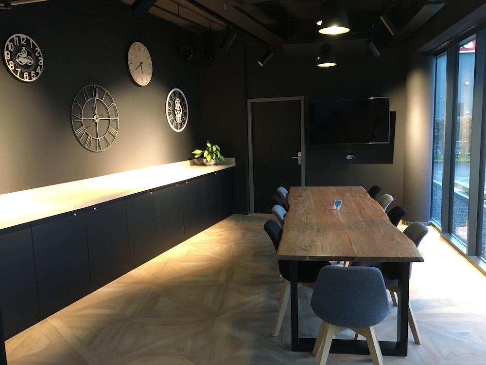 ibis Styles Valenciennes Petite Foret 5/45