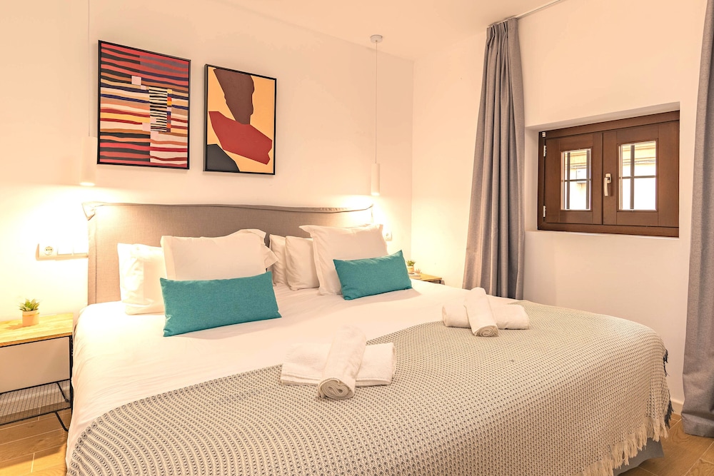 1 Bedroom, Apartment, Queen Bed, Sofa