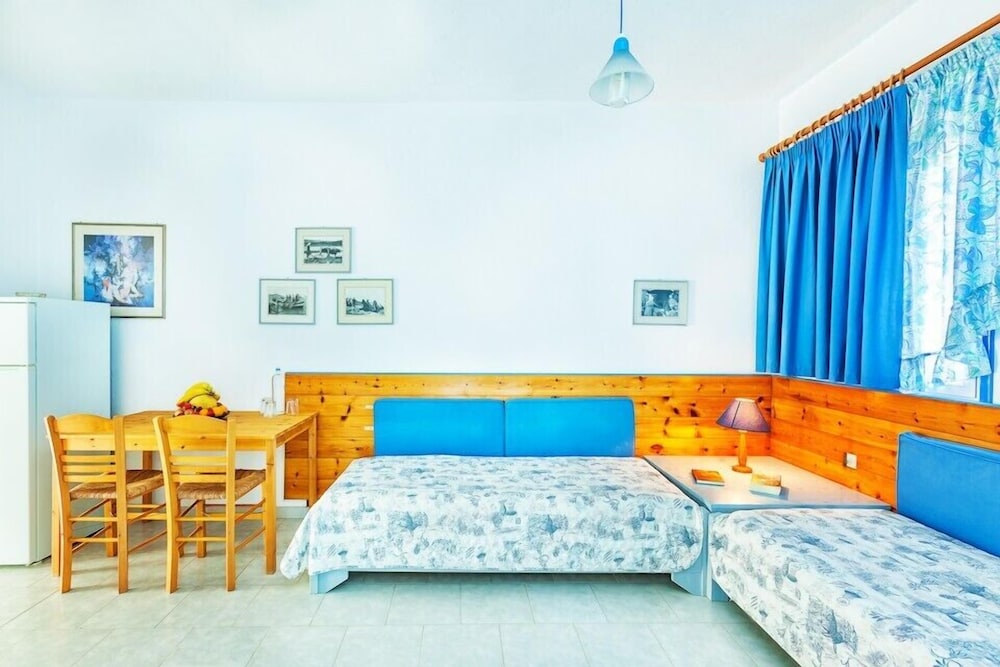 Xenios Faros Apartments 13/36