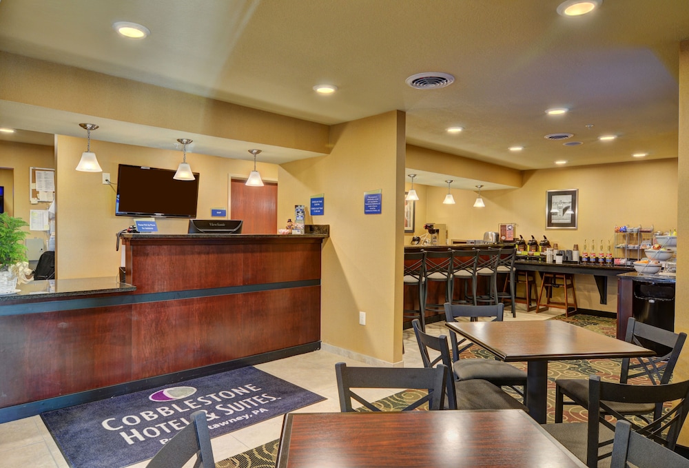 Cobblestone Hotel Suites Punxsutawney Pa 7/42