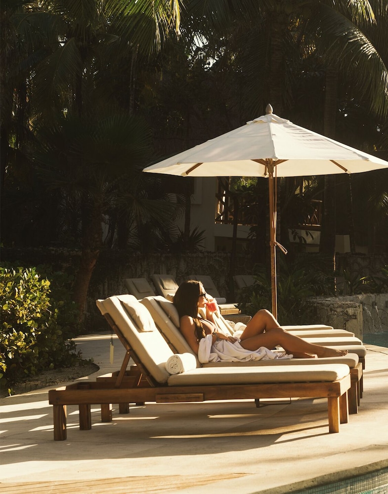 Mahekal Beach Resort 29/48