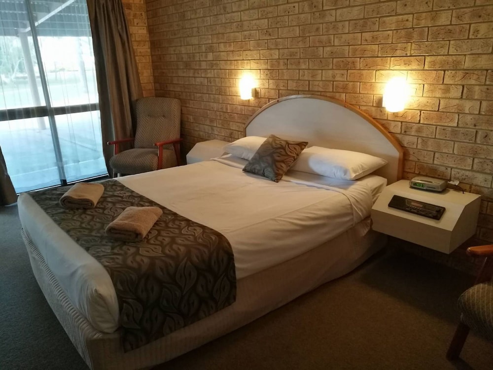 Albert Park Motor Inn 34/63