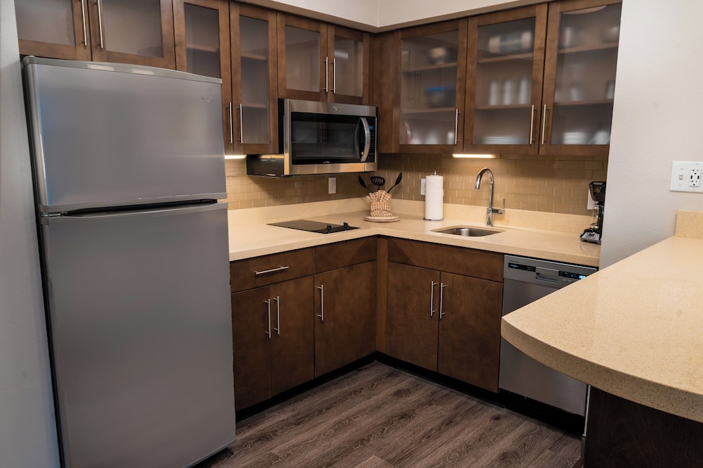 Staybridge Suites Coeur D Alene 40/44