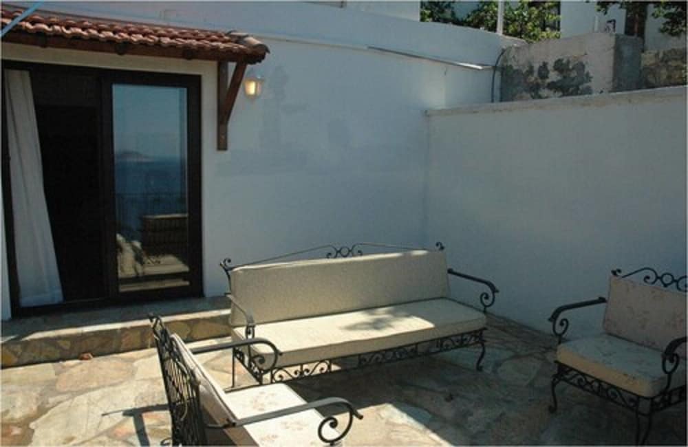 Kalamar Hotel 16/50