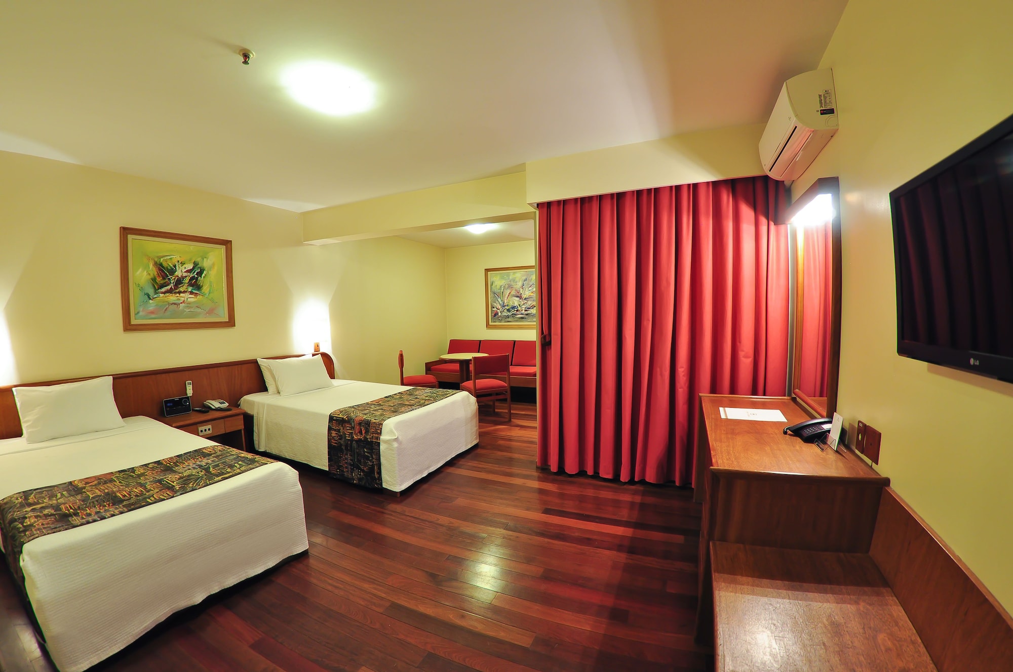SUPERIOR, TWIN BEDS