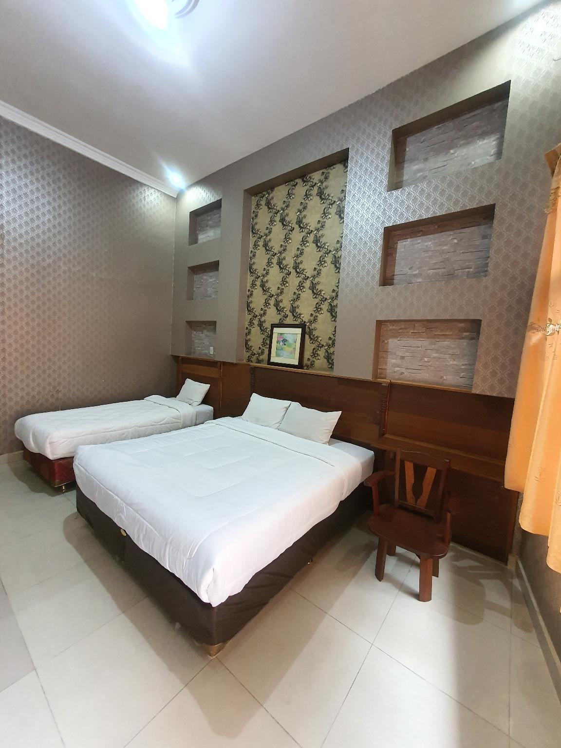 Hotel Bintang 16/26