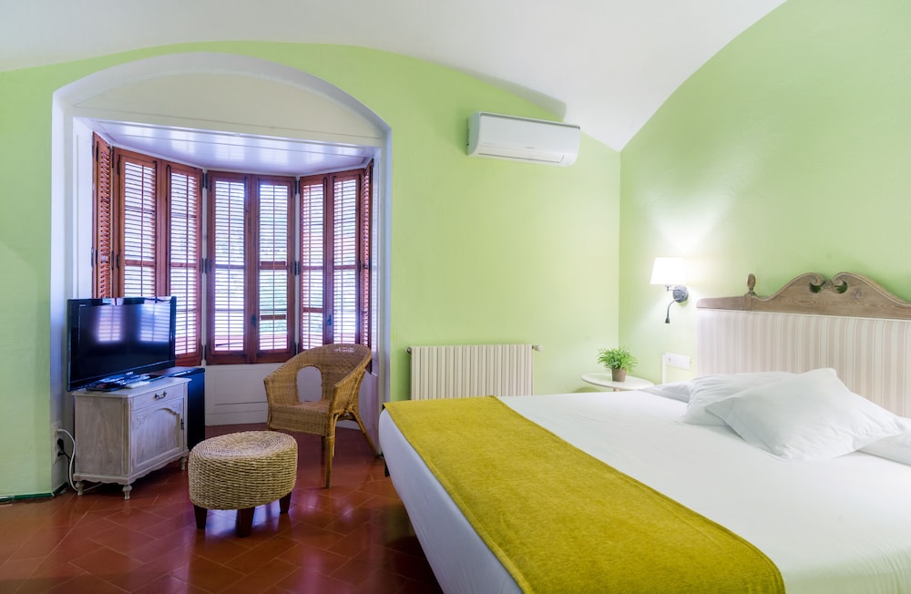 Hotel Restaurant Spa Mas Ses Vinyes 10/50