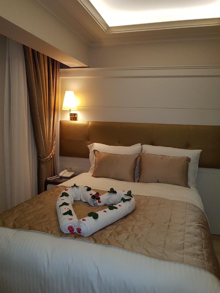 Grand Marcello Hotel & SPA 49/90