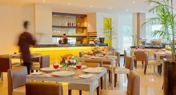 Blanco Apartment Hotel 46/59