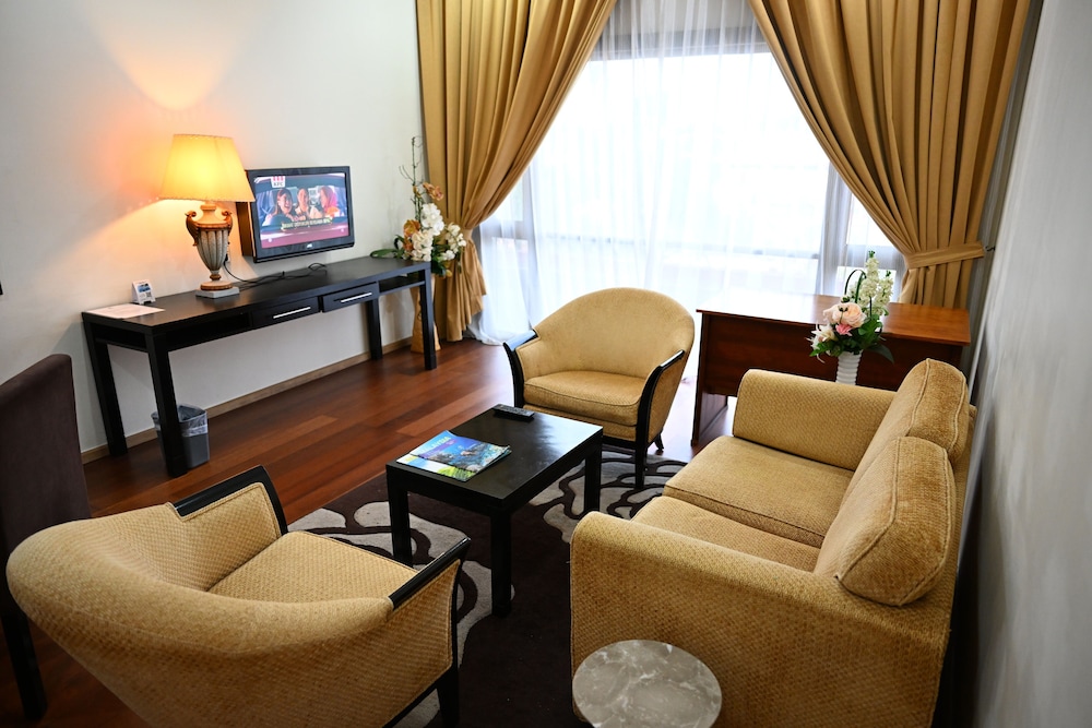 Permai Hotel 28/50