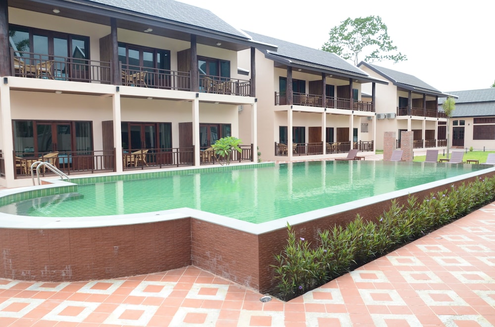 Saksiri Riverside Boutique Hotel 8/50