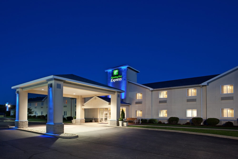 Holiday Inn Express Cleveland-Vermilion 1/36