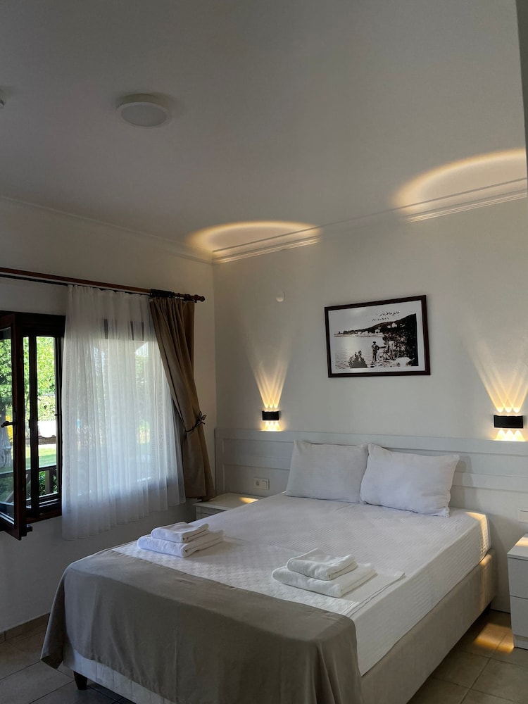 Hotel Deniz 20/64