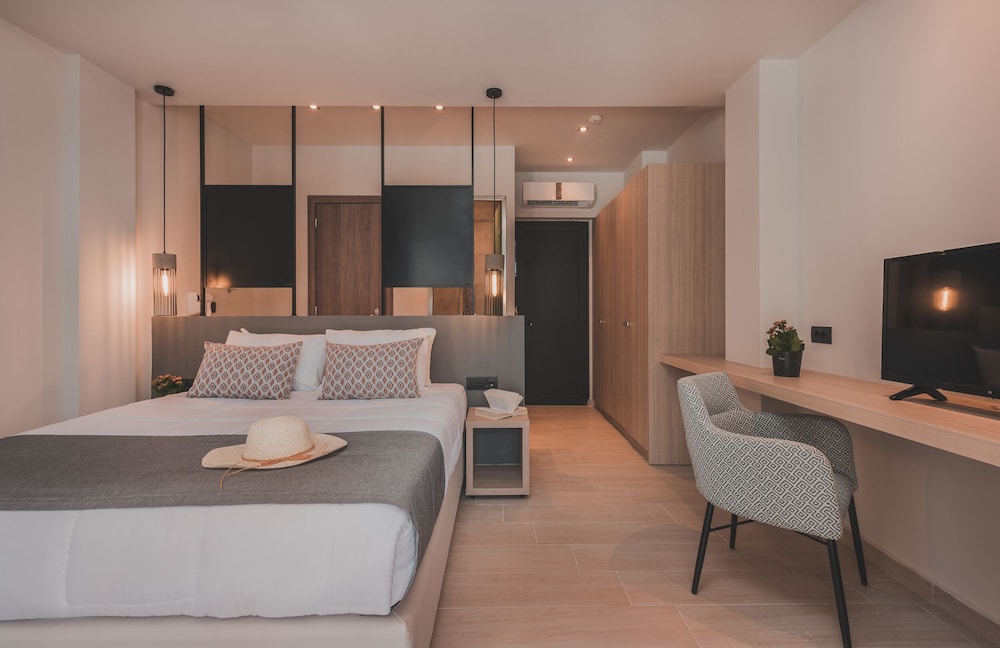 Cavo Suites - Adults Only 17/33