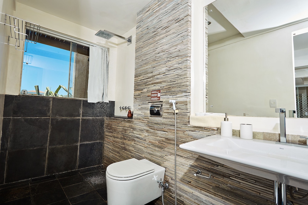 Kilombo Villas And Spa 48/50