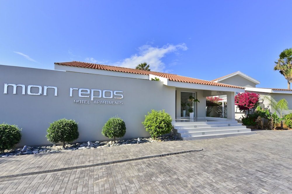 Mon Repos Design Hotel 5/54