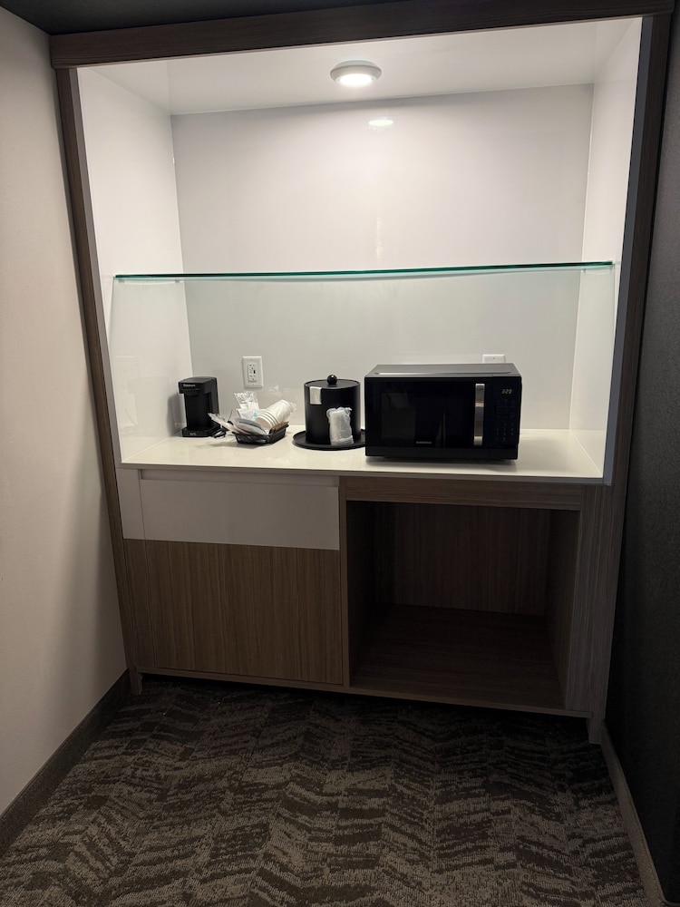 SpringHill Suites Fargo 6/42