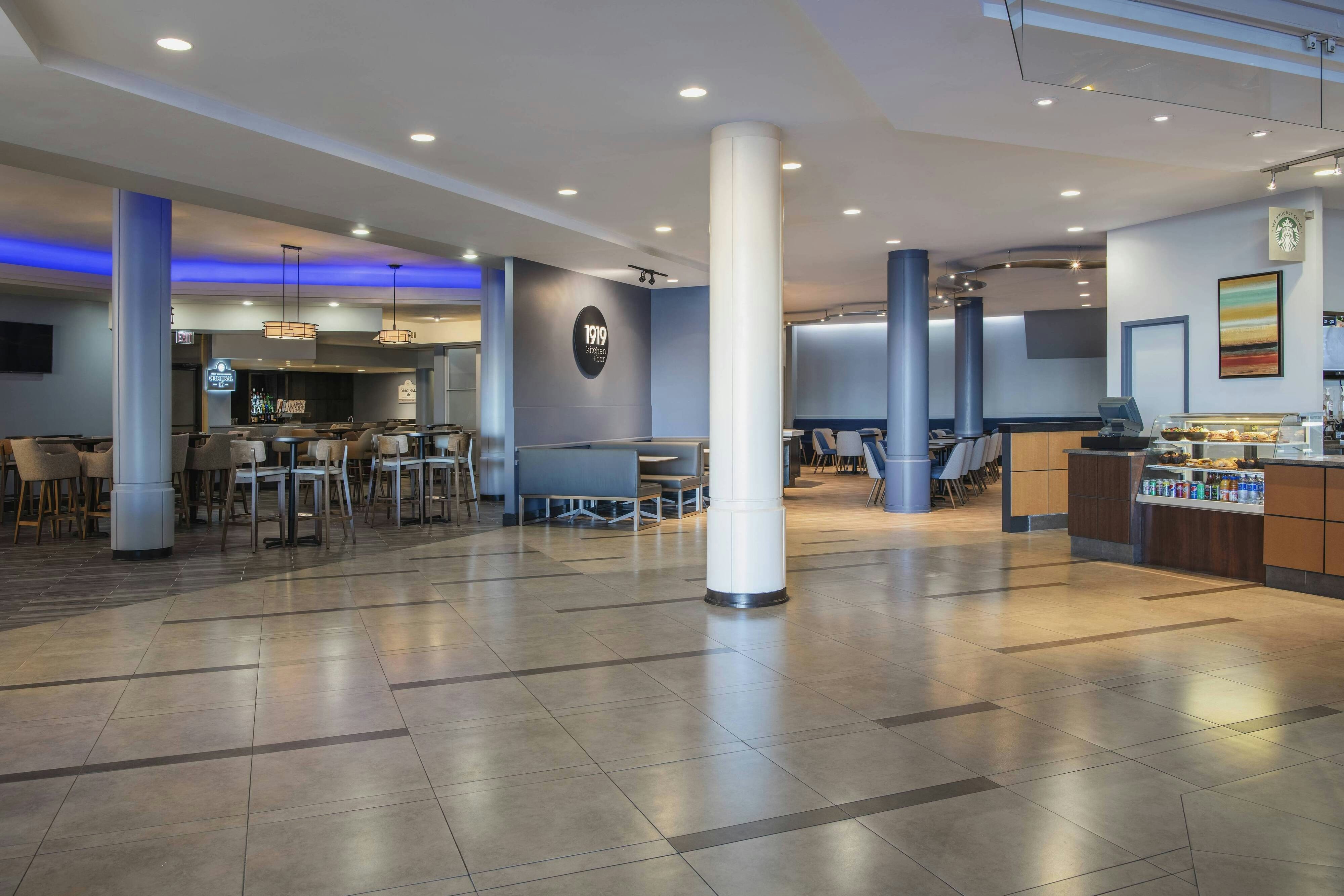 Delta Hotels By Marriott Regina 37/66