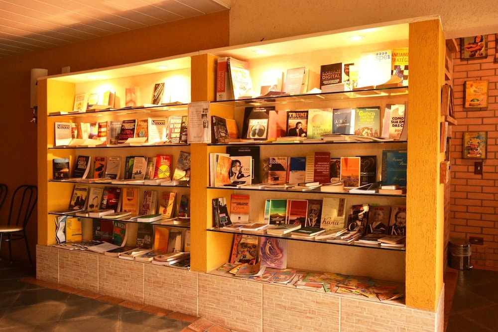 Anhangava Hotel Pousada 58/64