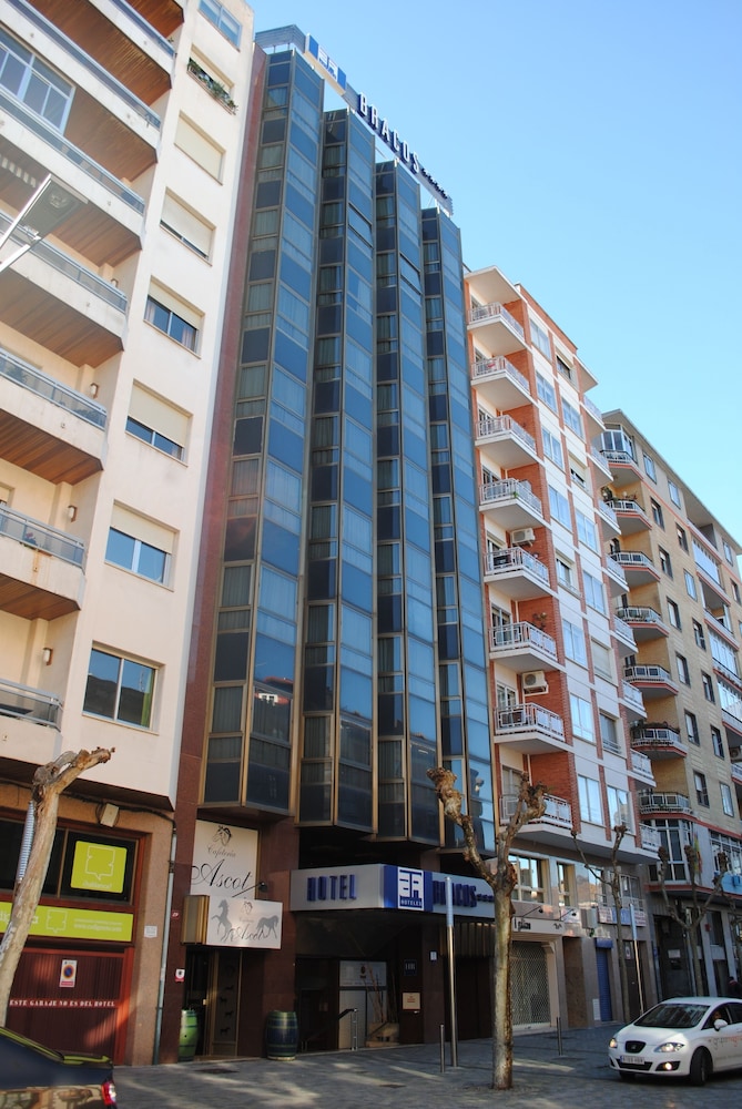 Hotel Los Bracos 2/53