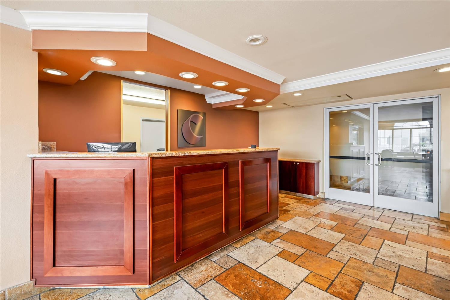 Comfort Inn & Suites Salinas City Center Area 7/45