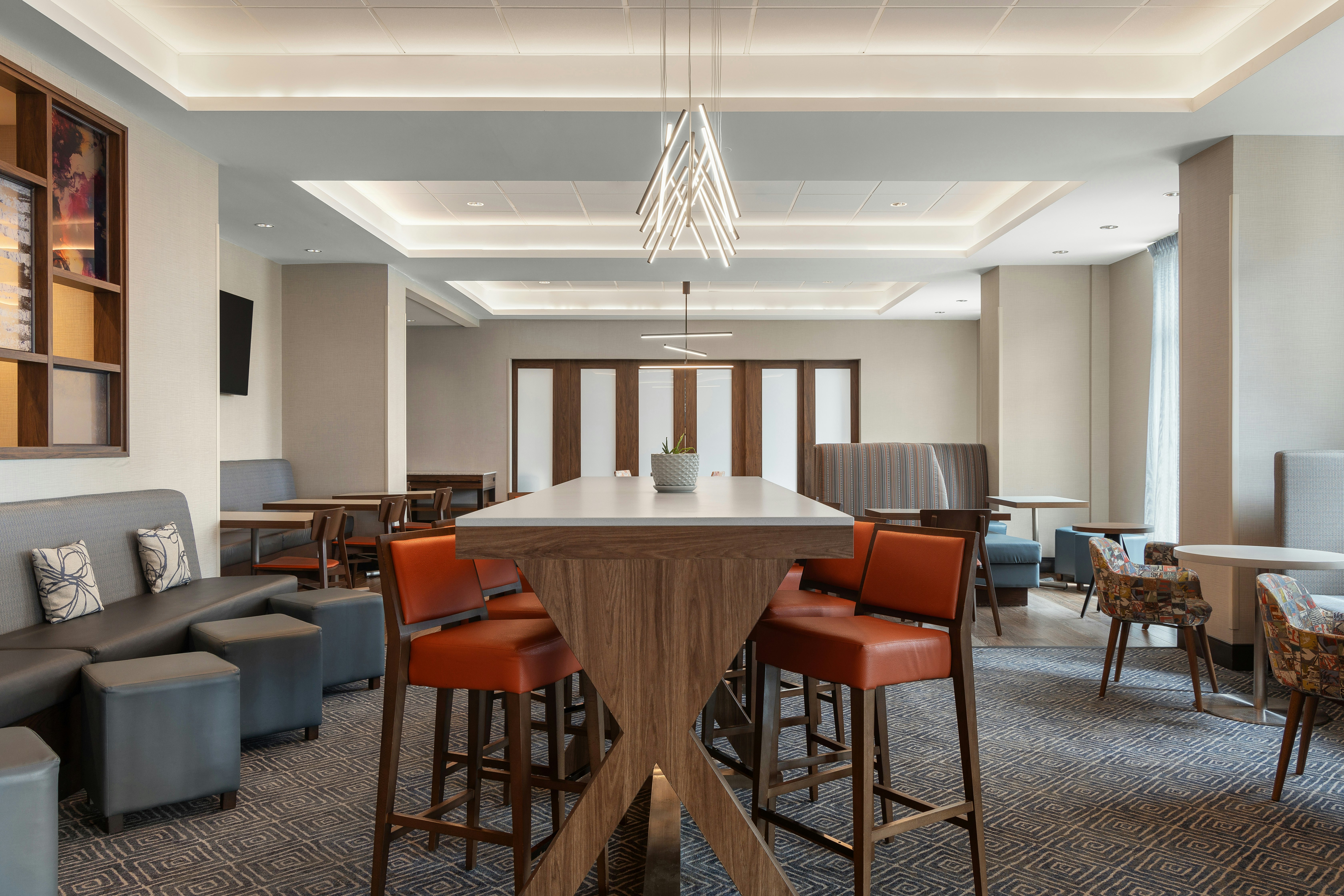 Hampton Inn by Hilton Kingston 15/23