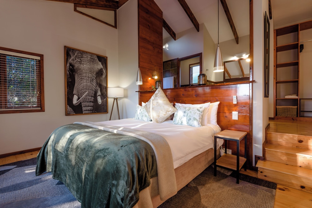 Executive, Suite, King Bed, Lagoon View