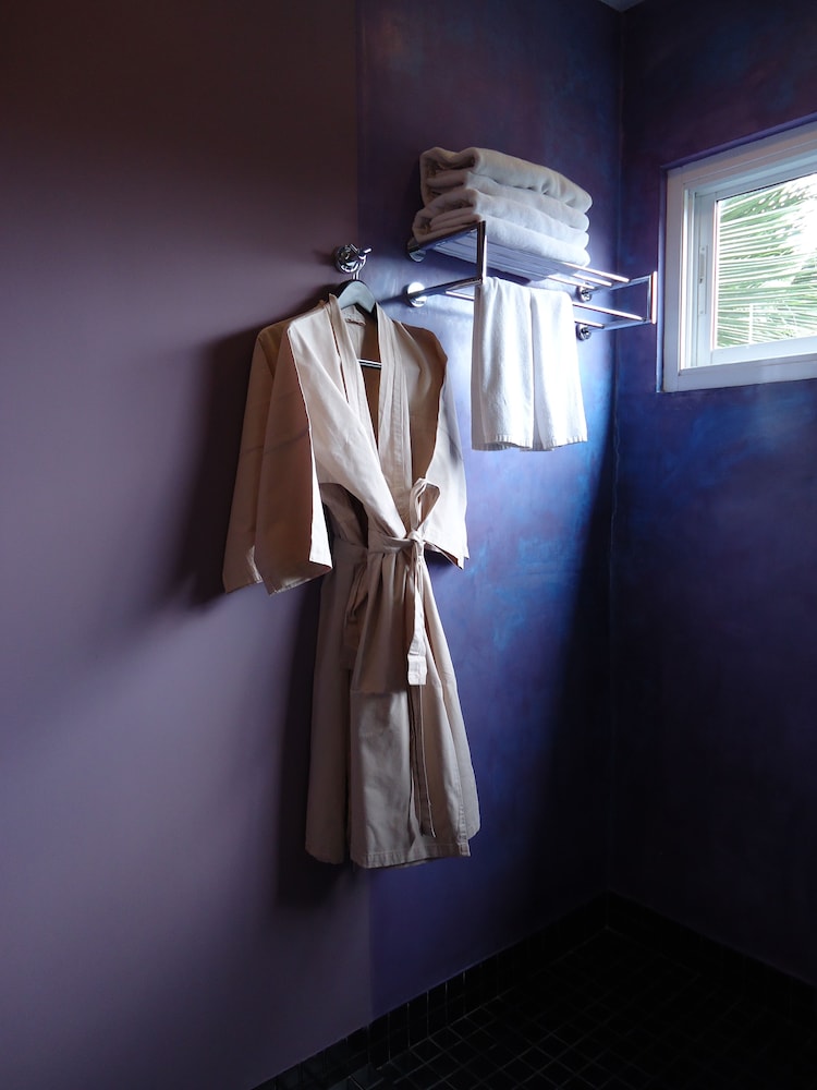 MEN's Resort & Spa (Gay Hotel) 16/36