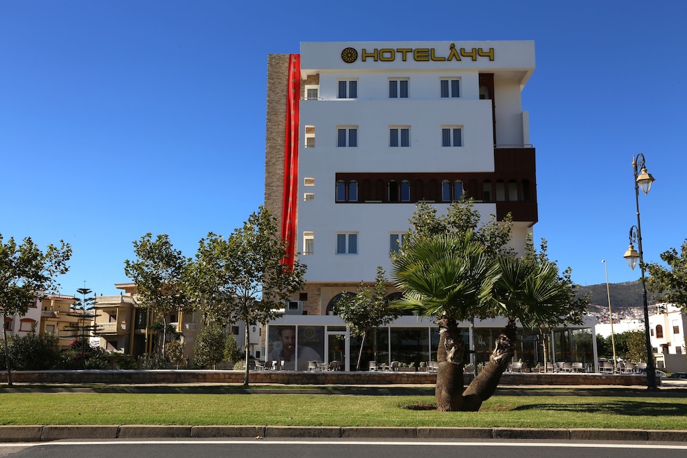 Hotel A44 4/52