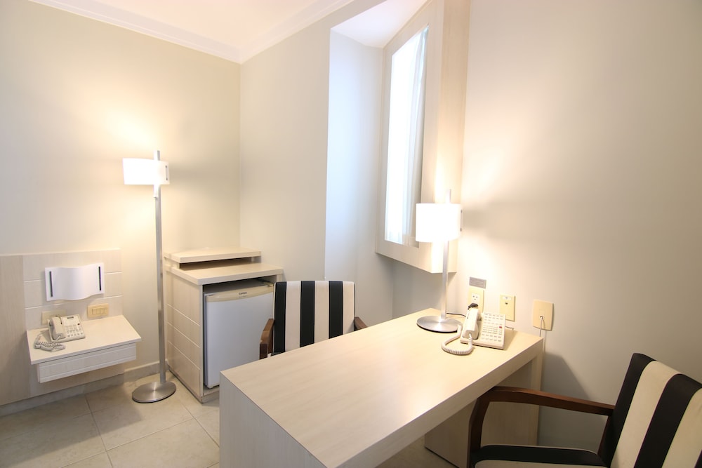 Hotel Macae 40/50