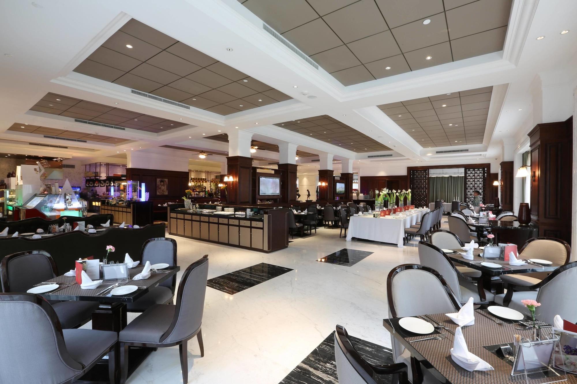 Linhai S And N International Hotel 35/39
