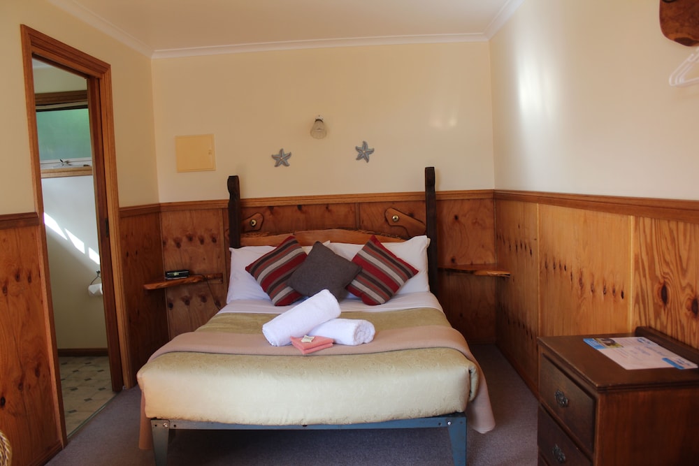 EASTERN REEF COTTAGES 13/56
