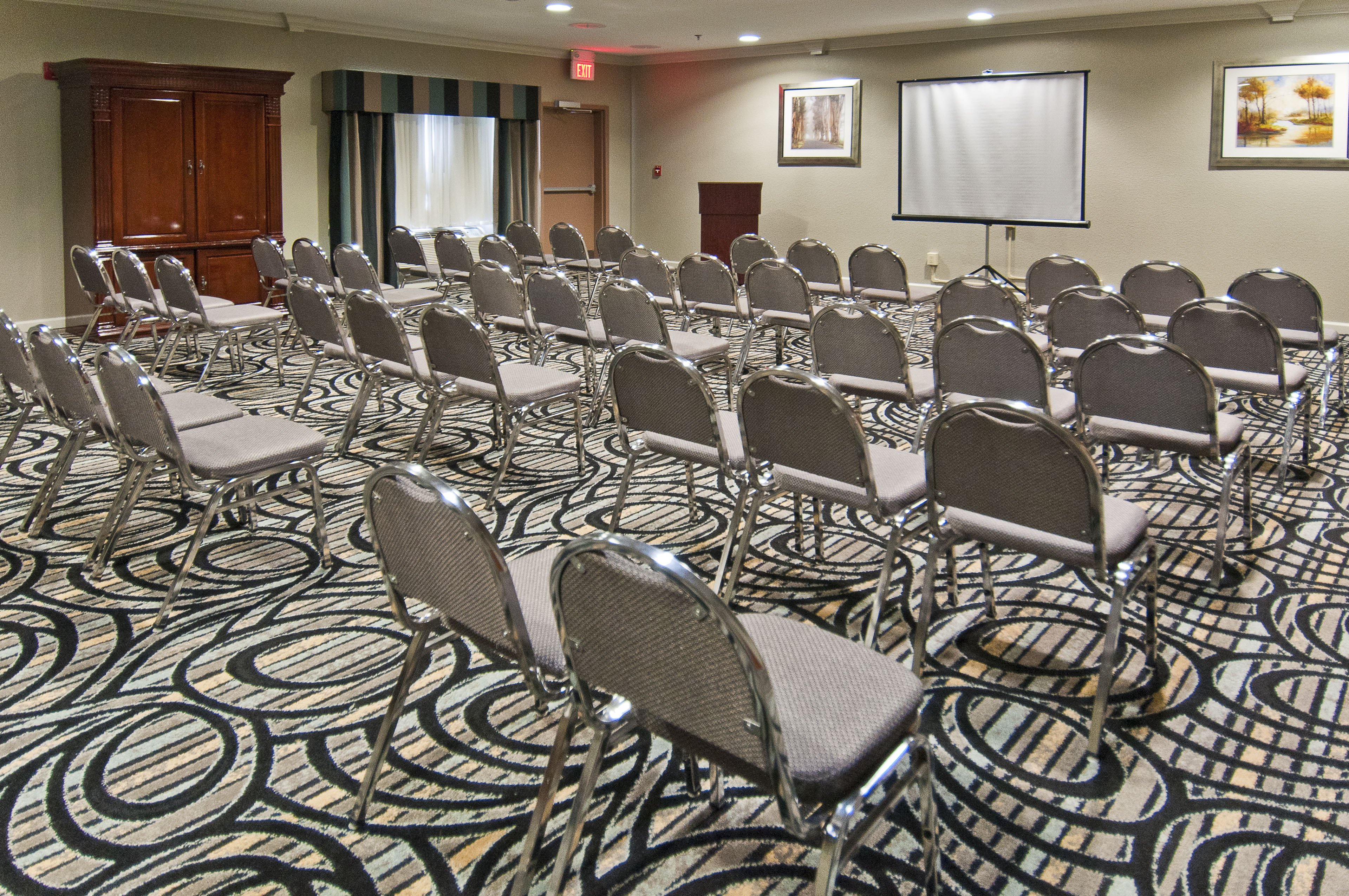 Holiday Inn Express Hotel And Suites Lake Charles 47/58