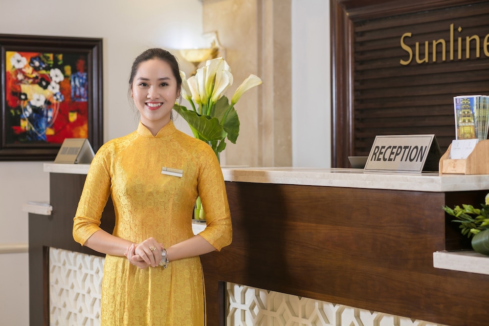 Sunline Paon Hotel 4/50