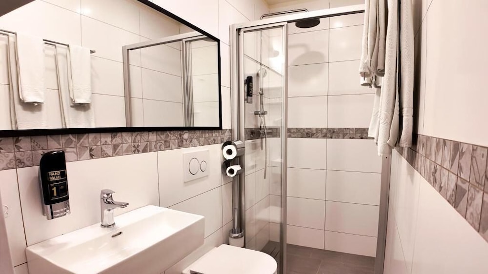 Andreas Hotelpension 44/50