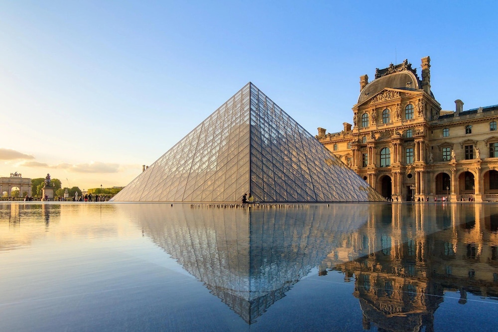 TIMHOTEL LE LOUVRE 10/56