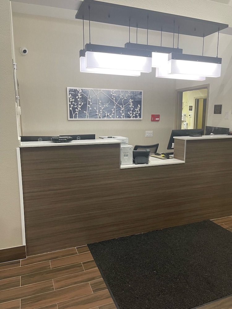 Sleep Inn - Salisbury I-85 8/26