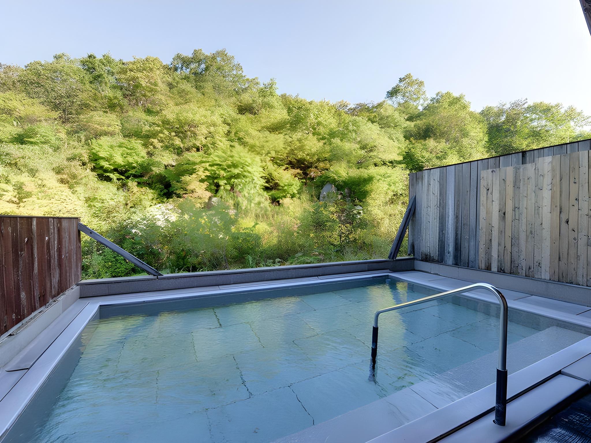 Niseko Goshiki Onsen Ryokan 15/29