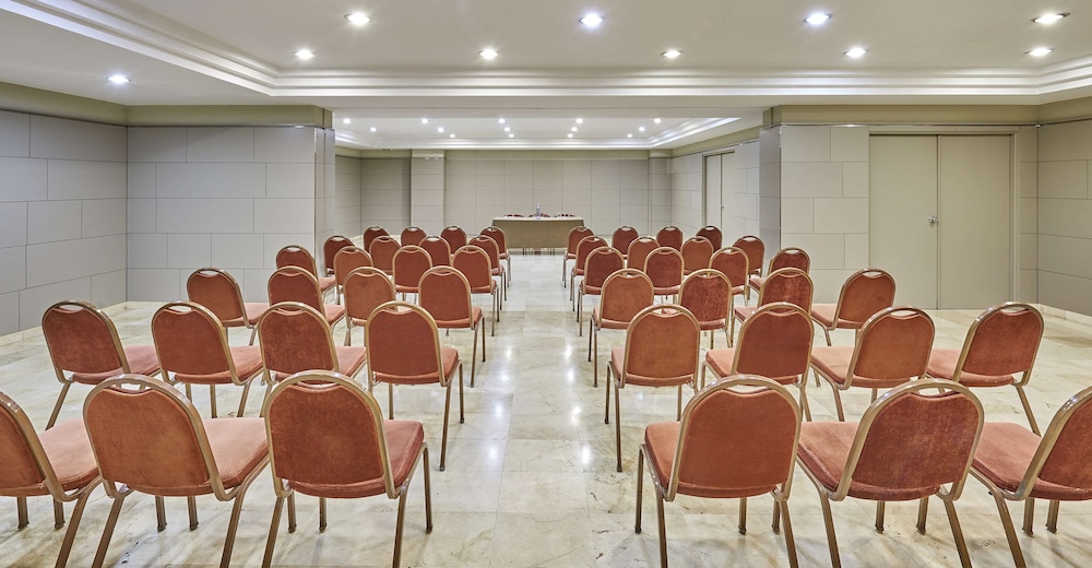 iStay by NH Zaragoza Sport Hotel 38/47