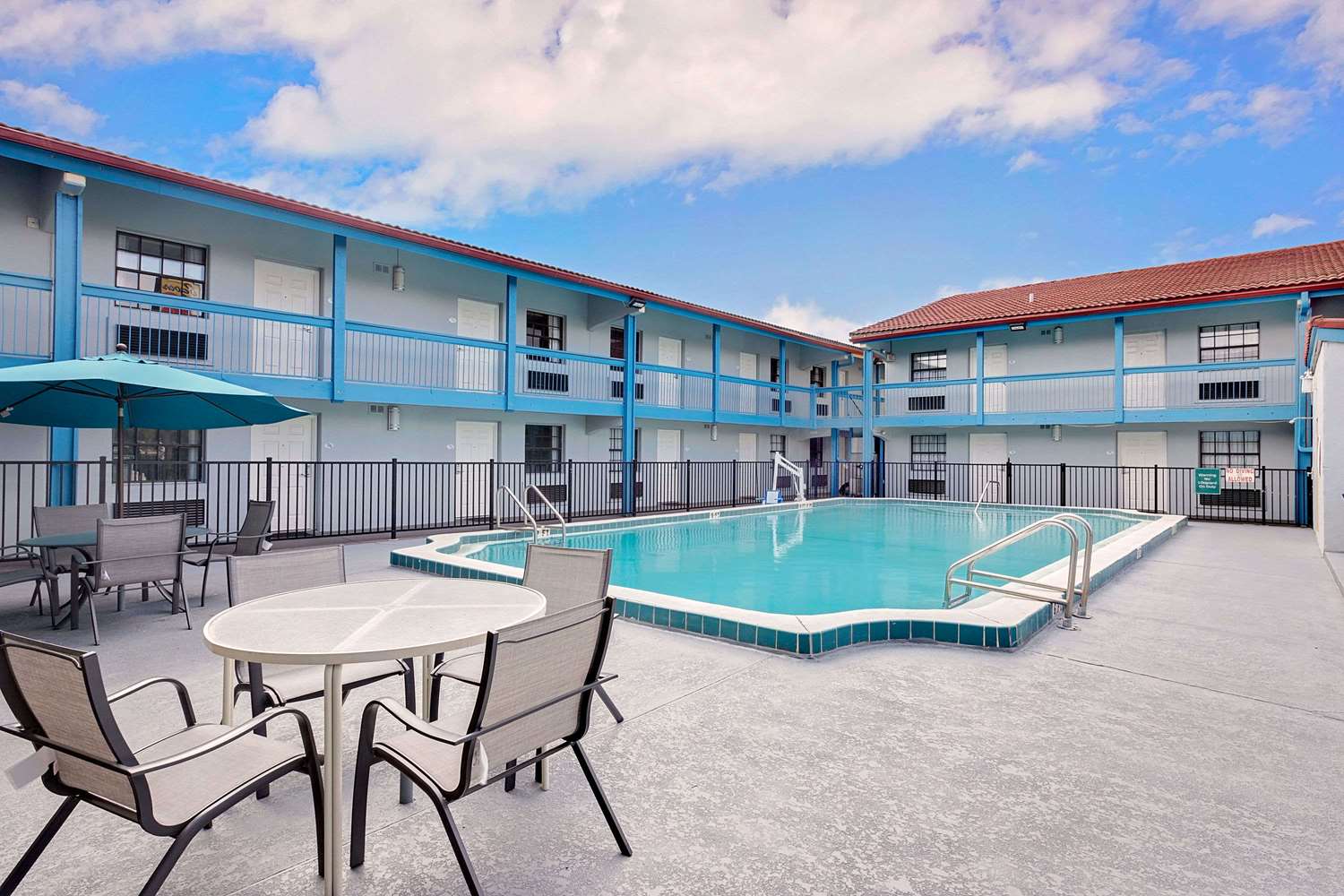 Baymont by Wyndham Jacksonville Orange Park 6/14