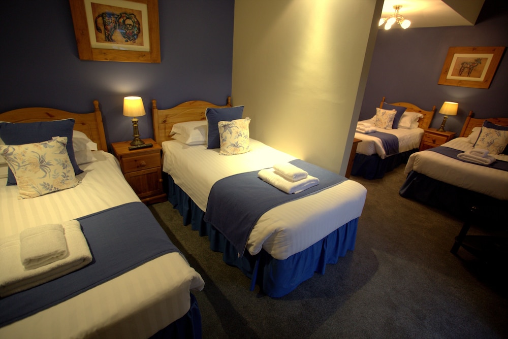 Brathay Lodge 30/70